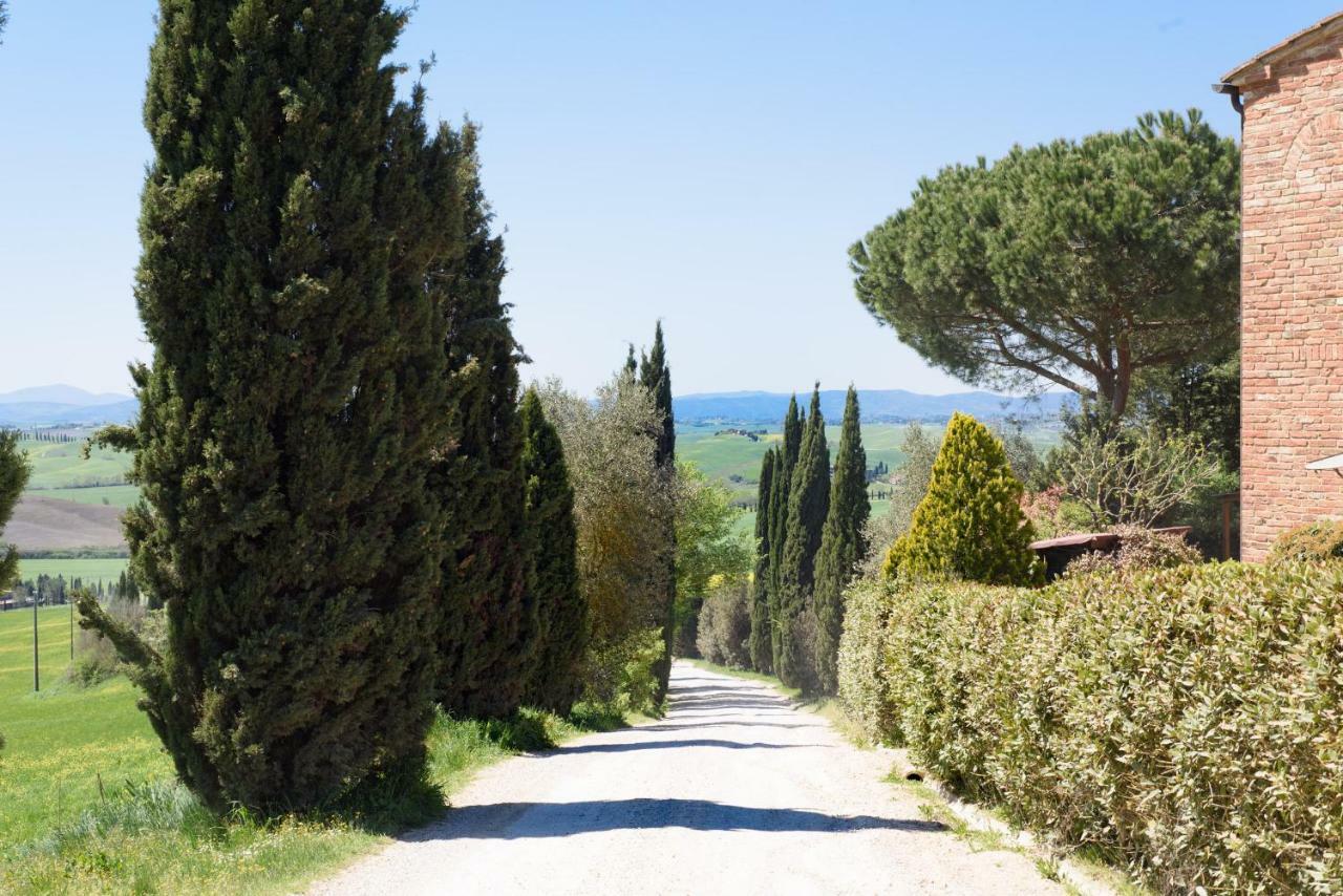 Tuscany Balcony: Crete Senesi Casetta Exterior photo